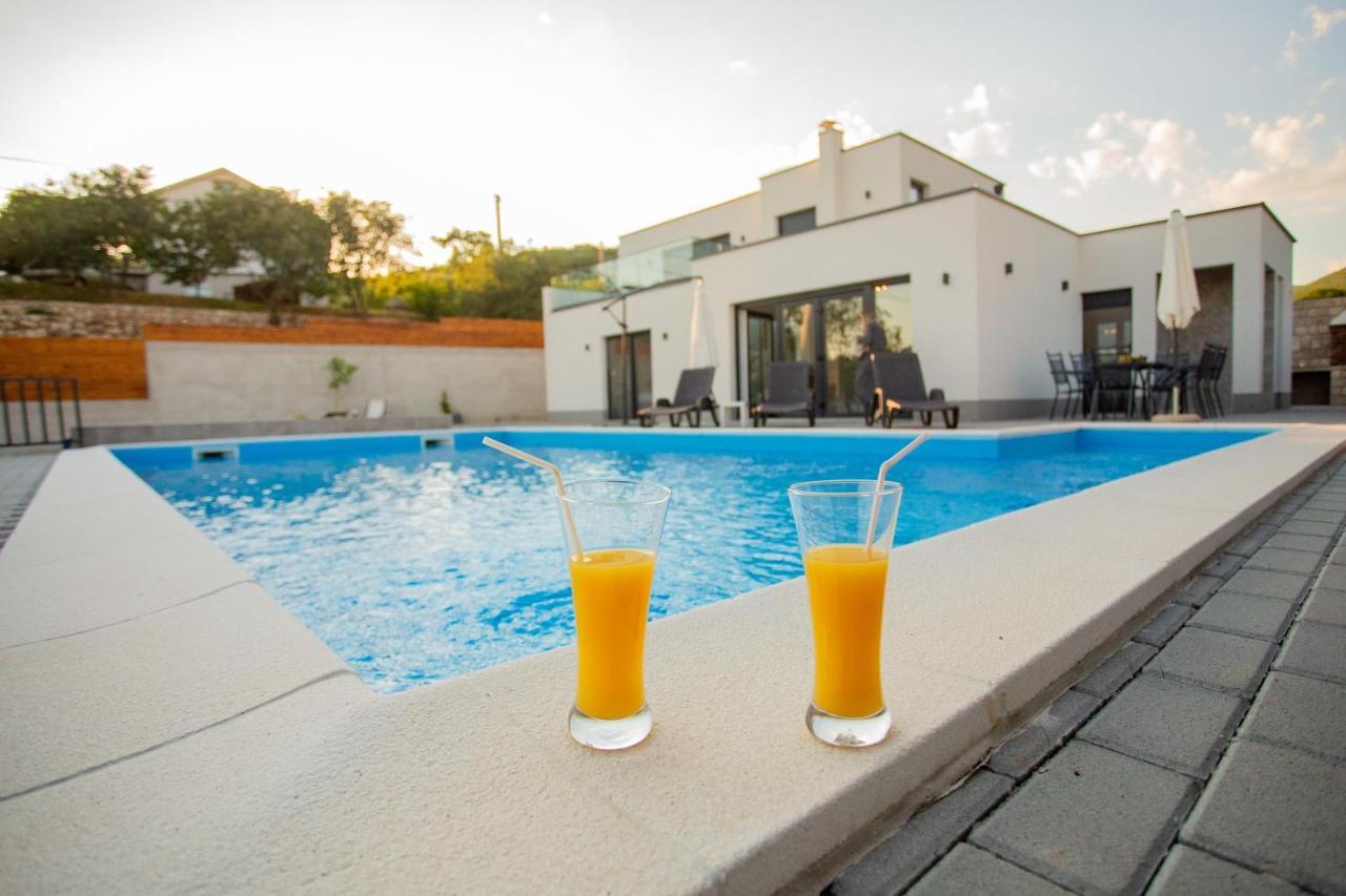 Villa Bianca บลากาย ภายนอก รูปภาพ